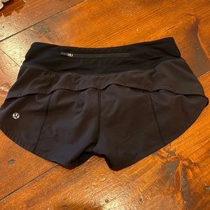 Lululemon speed up shorts 2.5 inch
